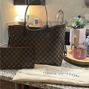 Purse with wallet